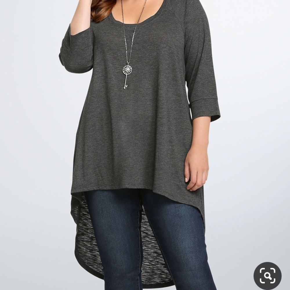 Raglan sleeve gray hi lo  shirt torrid size 2